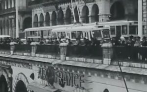 Balade filmée à travers ALGER en 1959.